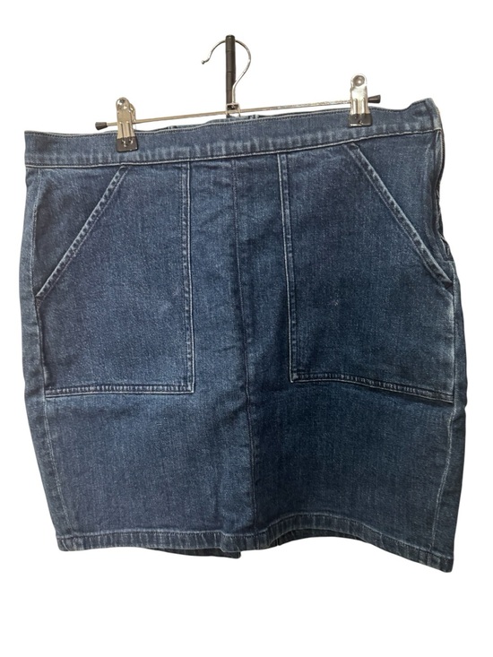 J. Crew Dresses & Skirts - J.Crew denim patch-pocket mini skirt women’s size 32